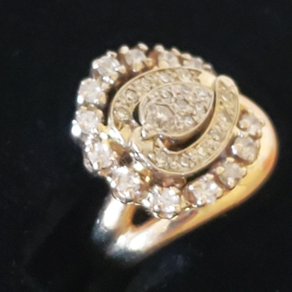 14K Yellow Gold Round Cut Diamond Cluster Swirl Ladies Cocktail Ring Size 4 1/2 - Picture 2 of 6